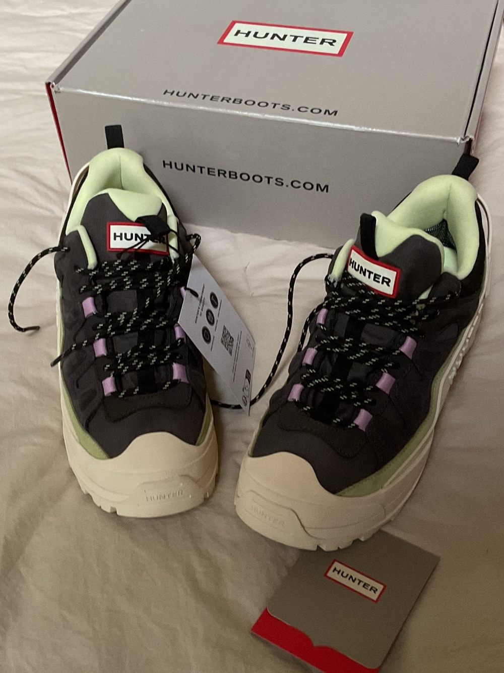 Hunter Nicia , size 9, new in box - Picture 2 of 11